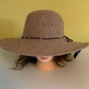 MyBasic NWT Tan Wool/Poly Hat with Brown Tie Band